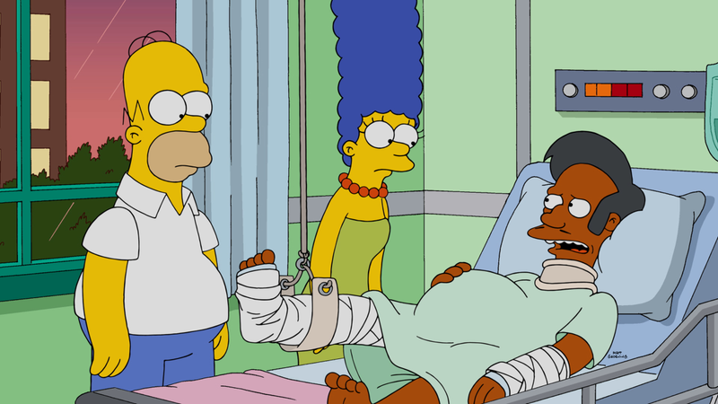 Illustration for article titled A visitor takes a long look at Apu on a funny, thoughtful Simpsons